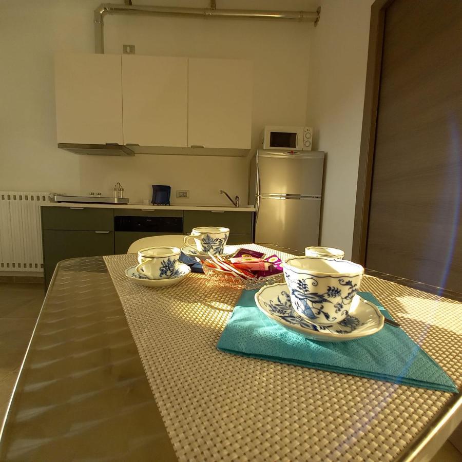 Villino Liber Hotel Милано Екстериор снимка